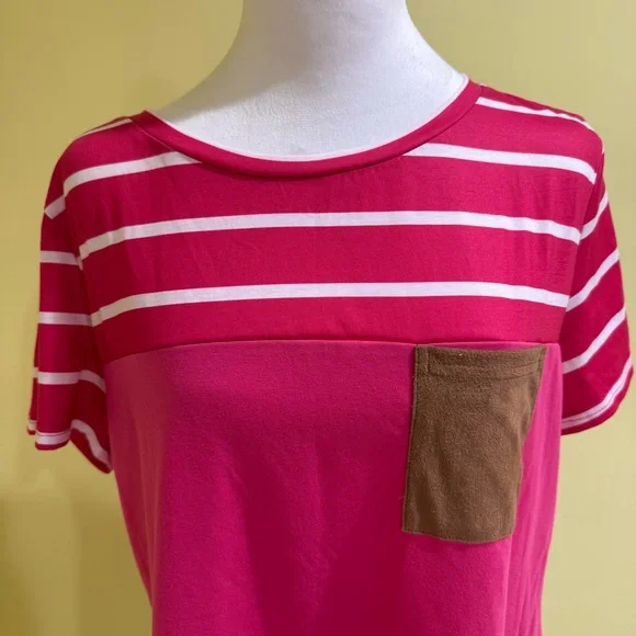 Vibrant Pink Striped Tee with Brown Pocket - Picture 7 of 10